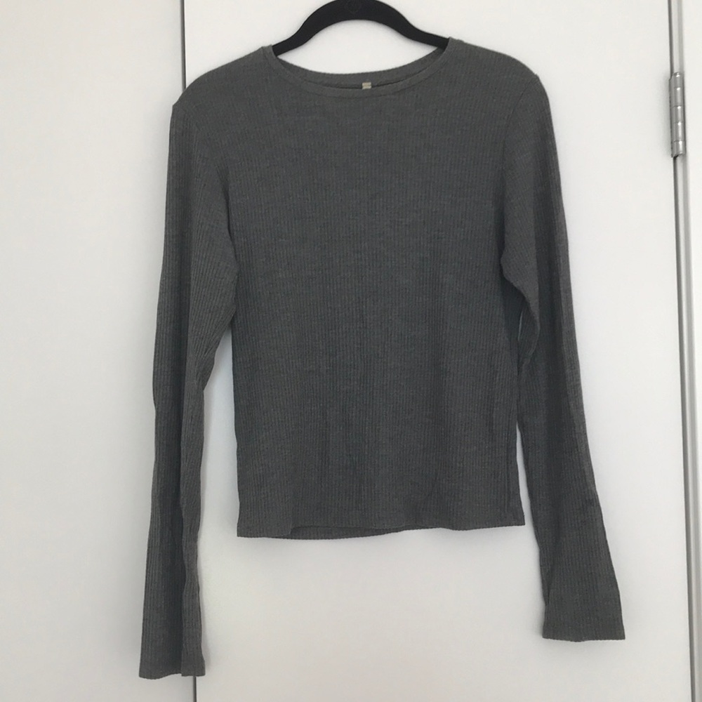 LF long sleeve gray ribbed shirt